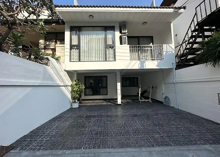 Private Cozy House @chatcuchak Casa de férias Banguecoque